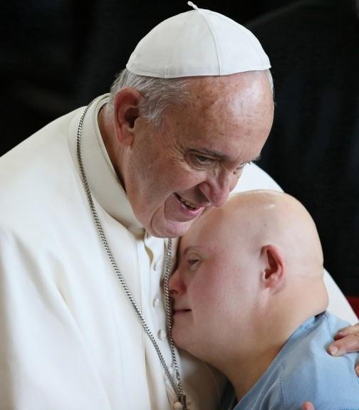 zdjęcie: Grzegorz Gałązka/Deon, https://www.apchor.pl/temat/2020/01/08/Oredzie-papieza-Franciszka-na-XXVIII-Swiatowy-Dzien-Chorego-11-lutego-2020-r