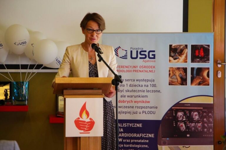 Prof. dr hab. n. med. JOANNA SZYMKIEWICZ - DANGEL, Kierownik naukowy Poradni