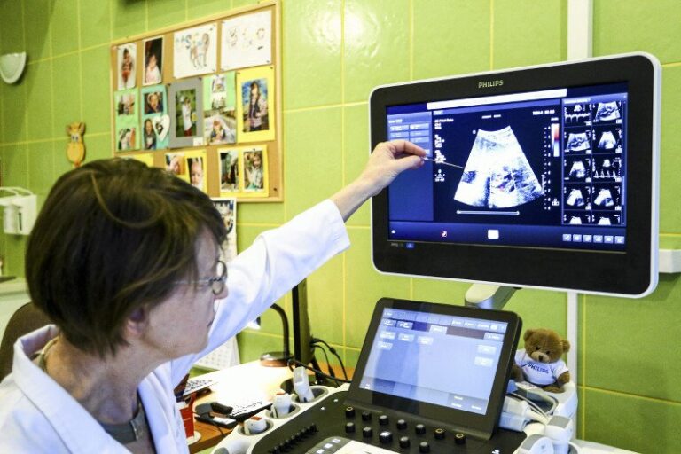 Diagnostyka prenatalna! Bez tego nie ma mowy o pomocy, jeśli urodzi się chore dziecko