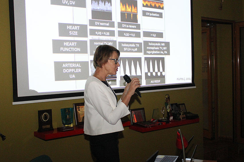 prof. dr hab. n. med. Joanna Szymkiewicz-Dangel