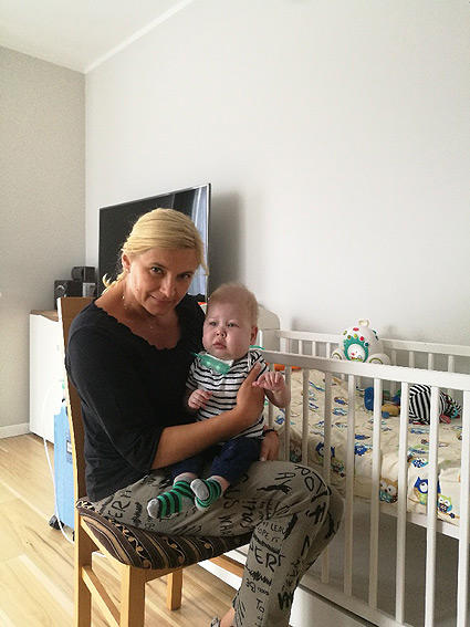 Pielęgniarka WHD Jolanta Słodownik z podopiecznym hospicjum Pawełkiem